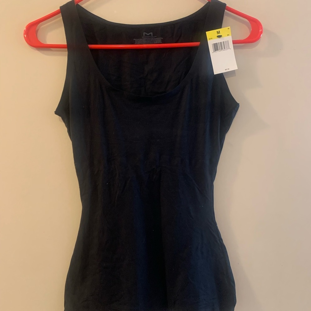 NWT, Maidenform shapewear cami, black, Medium